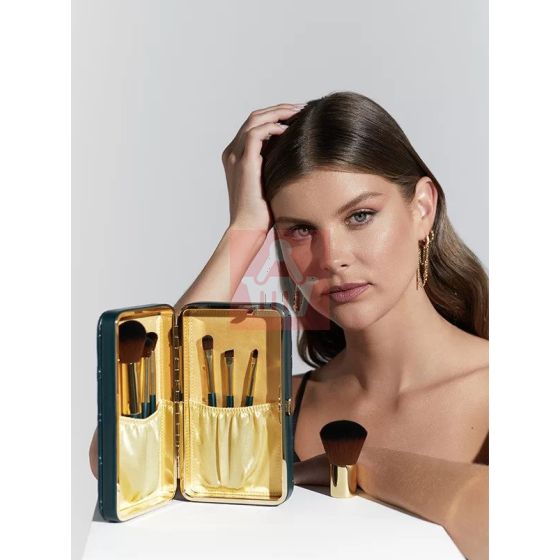 Lois Chloe 7 pcs Signature Makeup Brush Set With Luxury Clutch